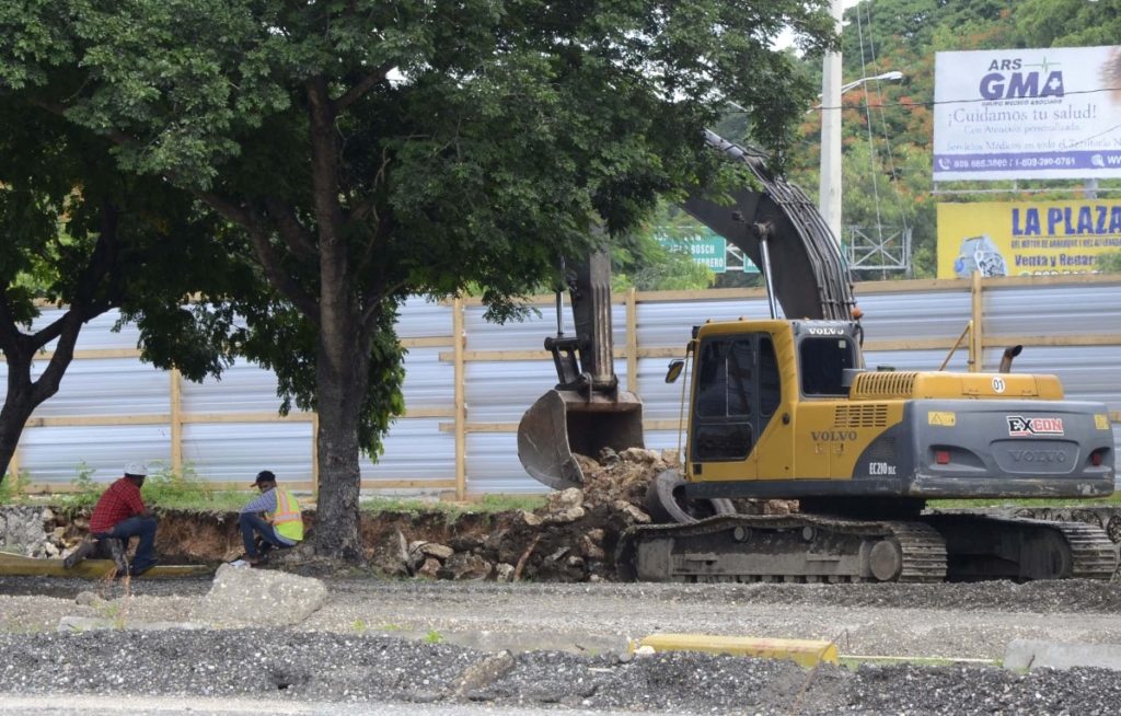 Denuncian “El Cañero” quiere imponer construcción de terminal de autobuses