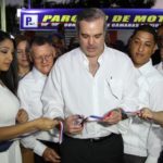 Abinader afirma el cambio no lo detiene nadie; inaugura local del PRM en Higüey