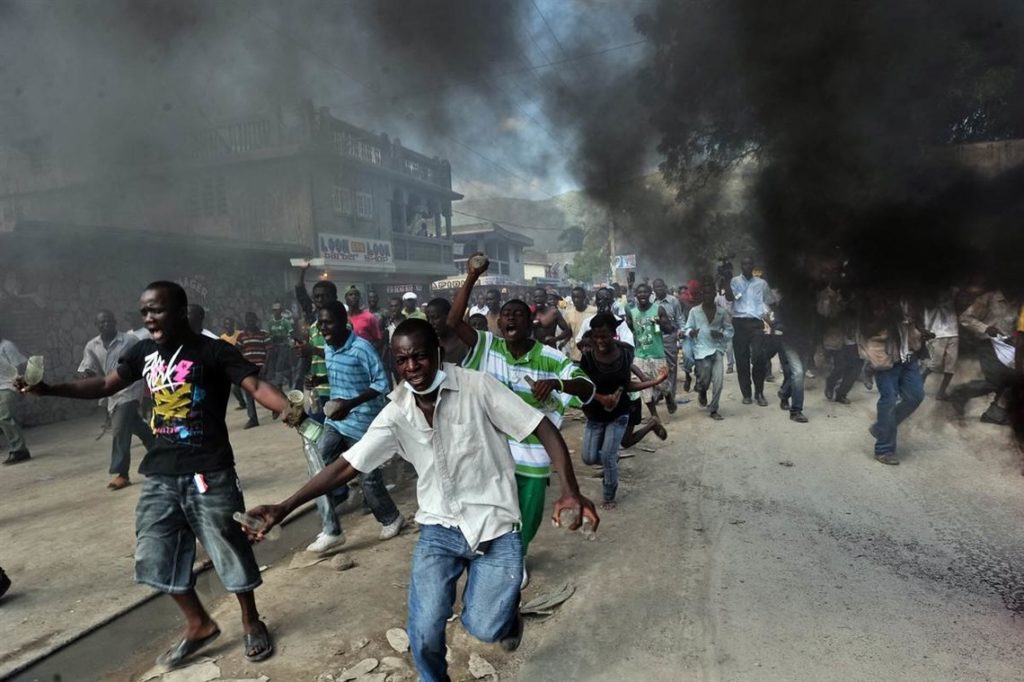 Crisis Haiti: Hijo mayor del presidente haitiano cruzó la frontera con destino a Santo Domingo