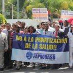 Profesionales y estudiantes de salud fueron reprimidos por la Policía, frente al Congreso