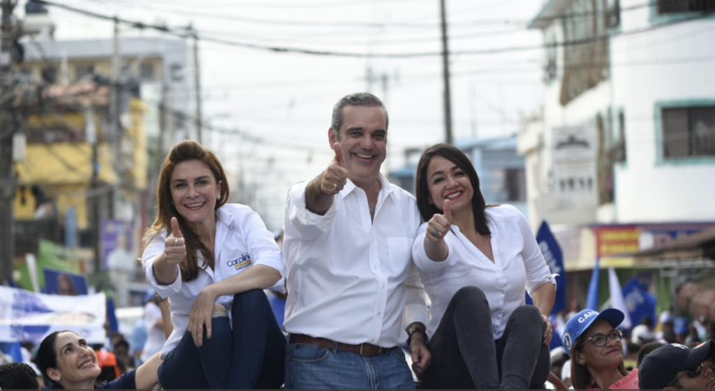 #CaravanaDelCambioDN Gran Santo Domingo Carolina Mejía, Faride Raful y Luis Abinader