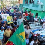 Manuel Jiménez @PRM_Oficial moviliza SDE en entusiasta y multitudinaria marcha caravana