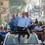 Coordinación Campaña de Luis Abinader @PRM_Oficial  explica incidente en que hombre armado impediría paso caravana