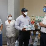 Abinader @PRM_Oficial aboga en barrios sean incrementadas pruebas, entrega de mascarillas y otras medidas de prevención  COVID-19