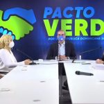 Luis Abinader @PRM_Oficial Firma el Pacto Verde