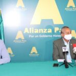Diputados de @AlianzaPaisRD renuncian al #cofrecito