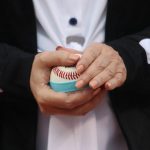 @RaquelPenaVice: Notaste que la Bola con la que lanzó en el Estadio Cibao tenía un anillo azul rodeándola