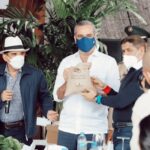 @LuisAbinader Participa en donación de semillas de café y plantas germinadas para reforestación @IndubanRD