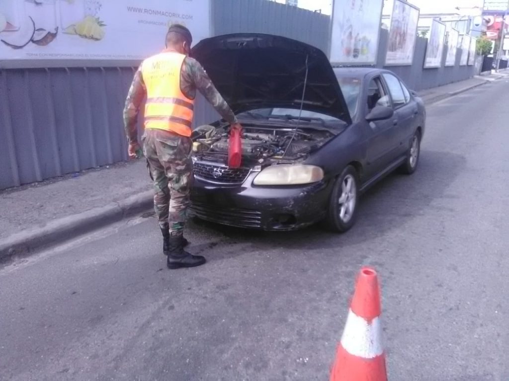 @CoMiPolRD auxilia a más de 10 mil conductores cuyos vehículos sufrieron desperfectos