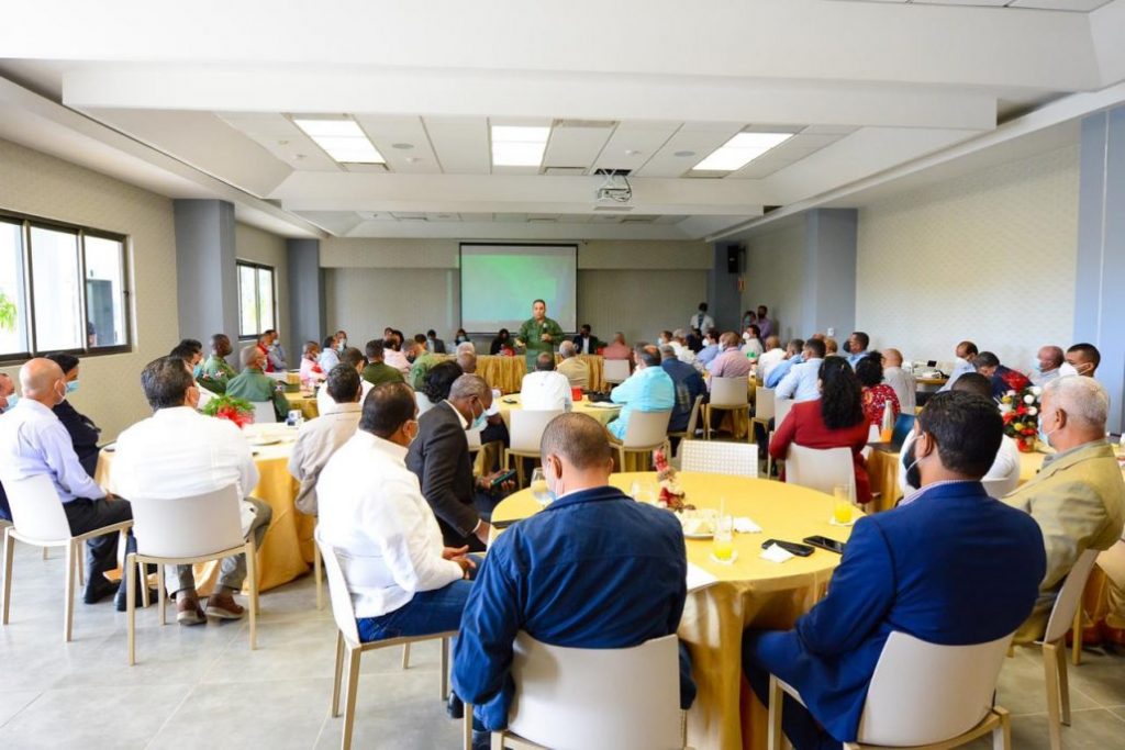 Realizan segunda capacitación a directores provinciales para correcta aplicación de la Ley @AmbienteRD