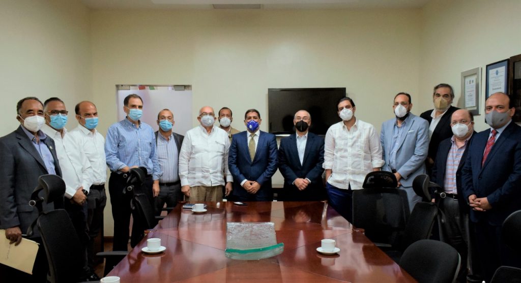 @AgriculturaRD acuerda con supermercados disminución ganancias en productos de la canasta básica