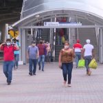 Las restricciones por COVID-19 se extienden por América Latina