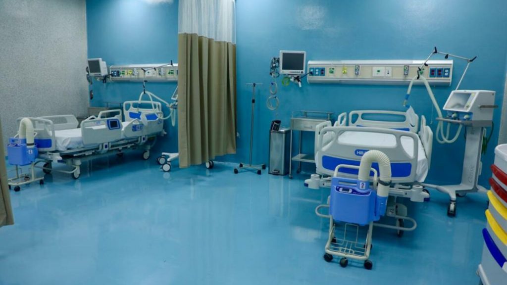 @LuisAbinader entrega Hospital y Centro de Diagnóstico y Atención Primaria en Bonao