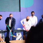 @LuisAbinader da primer palazo de las nuevas instalaciones de Teleperformance