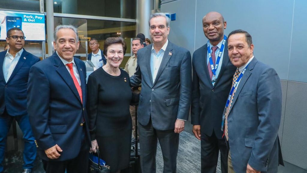 Presidente @LuisAbinader llega a Miami para asistir a varias actividades este sábado