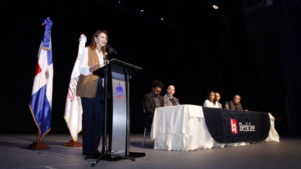29 Estudiantes son becados a través del programa de capacitación musical “Berklee en Santo Domingo”