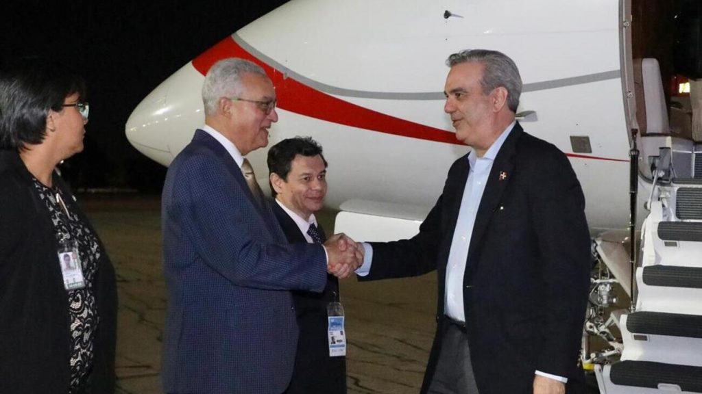 Presidente @LuisAbinader llega a Argentina para participar en la Cumbre de Jefes de Estado y de Gobierno de la CELAC