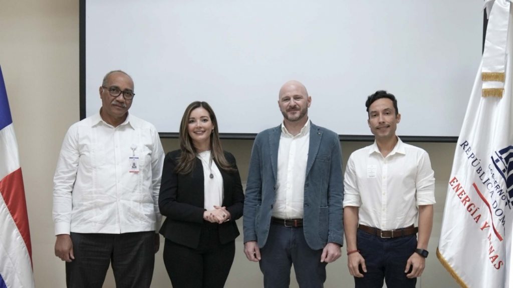 @energiayminasrd lanza estudio geoquímico para detectar hidrocarburos en cuencas sedimentarias terrestres y emanaciones naturales