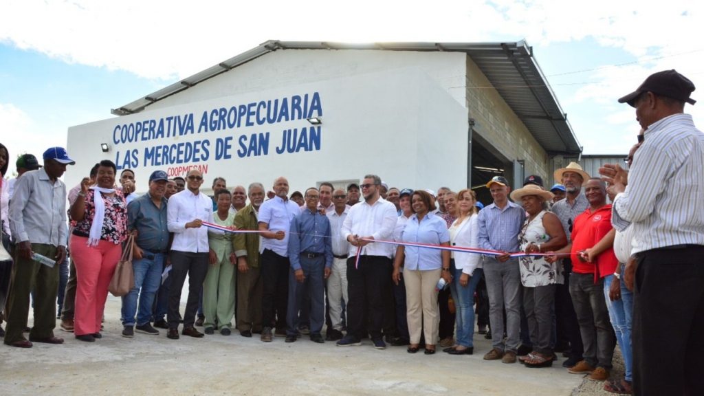 @PresidenciaRD inaugura planta procesadora de granos en San Juan de la Maguana con inversión superior a RD 7 millones
