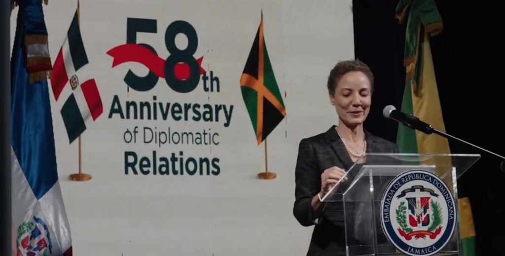 @RDenJamaica: Cerramos un año de muchos logros y éxitos con una gran celebración para conmemorar el 58 Aniversario del establecimiento de Relaciones Diplomáticas entre Jamaica y la República Dominicana
