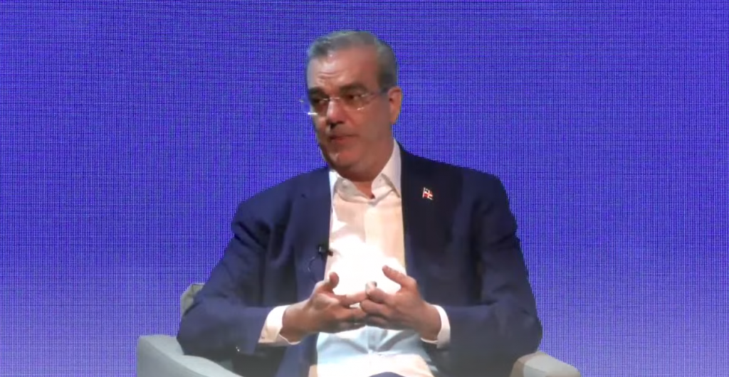 EN VIVO: Conversatorio con el Presidente @LuisAbinader
