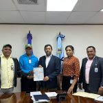 @INDRHIRD Aporta RD 365,783.00 para compra de retropala a Junta de Regantes Río Yuna de Bonao