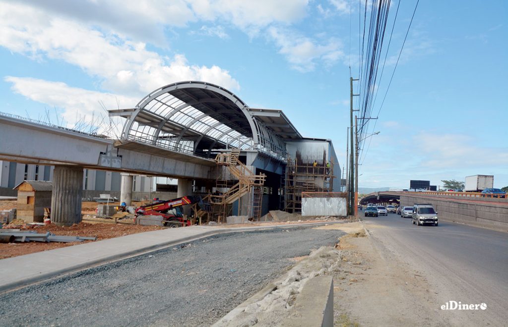 A un año de iniciada su construcción, la línea 2C del Metro de Santo Domingo está a un 65%