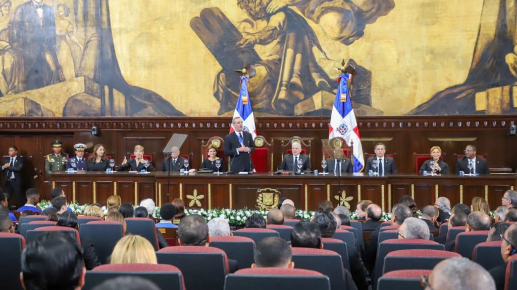 Presidente @luisabinader dice reforma y transformación de la Policía Nacional seguirá avanzando en este 2023