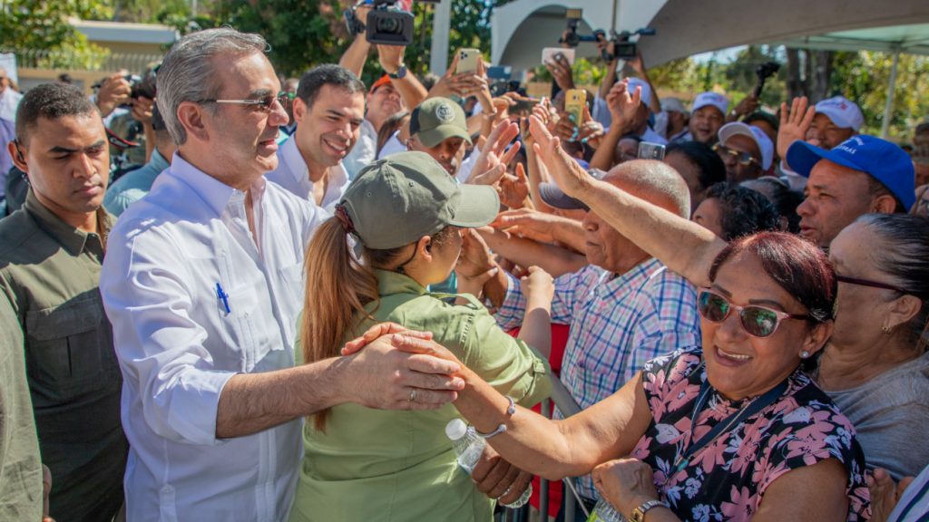 Presidente @LuisAbinader inaugurará siete obras este sábado y domingo en provincias Santo Domingo y Barahona