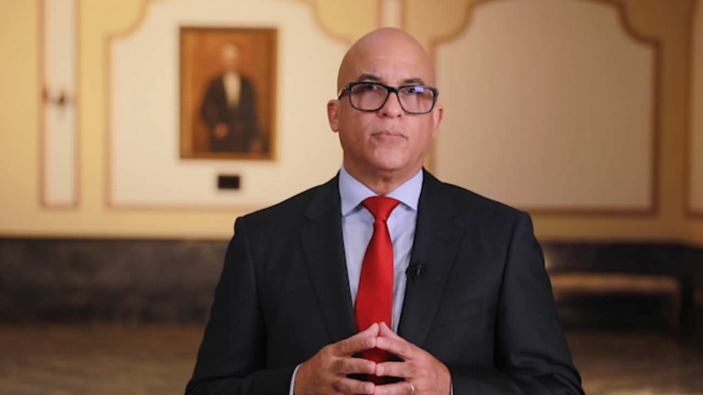 Gobierno retira proyecto Ley de Trata para producir mayor consenso