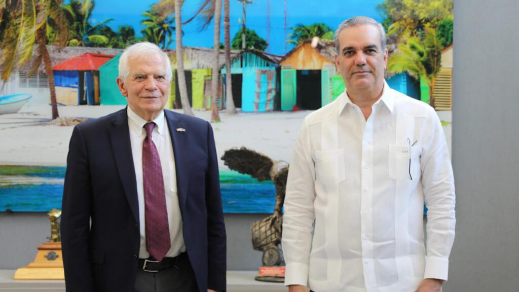 Alto representante de la UE, Josep Borrell, felicita al presidente @LuisAbinader por Cumbre Iberoamericana; anuncia inversión de 13 millones de euros