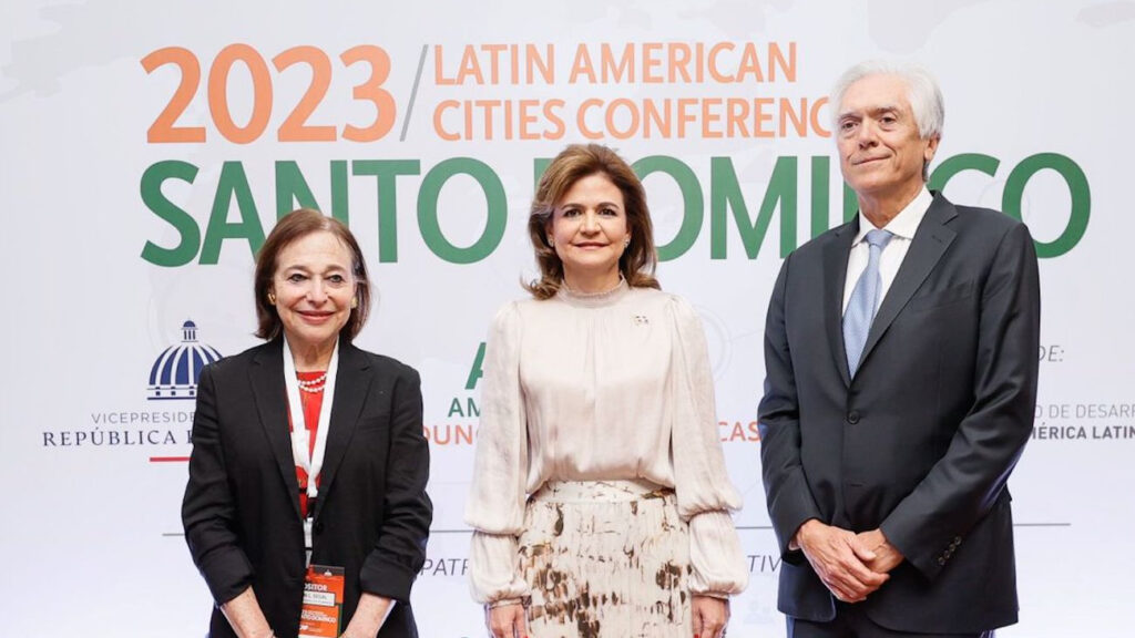 Vicepresidenta @RaquelPenaVice: “El país está preparado para ser un centro productivo, logístico y recreativo al servicio del mundo”