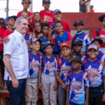 Presidente @luisabinader entrega cinco polideportivos y otras instalaciones en provincias Duarte y Sánchez Ramírez
