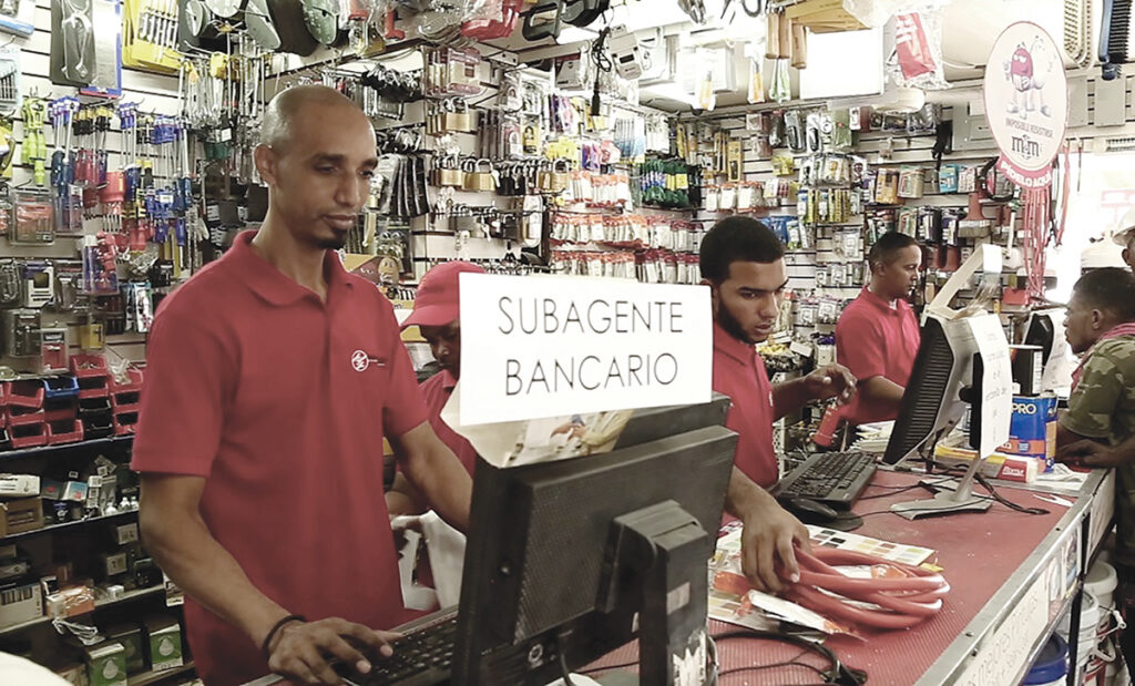 Subagentes bancarios: Banreservas y Banco Popular con el 77.8% de los registrados