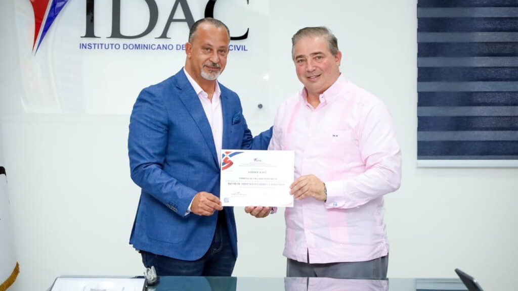 IDAC certifica empresa para operar como agente de asistencia en tierra en el Aeropuerto Internacional del Cibao