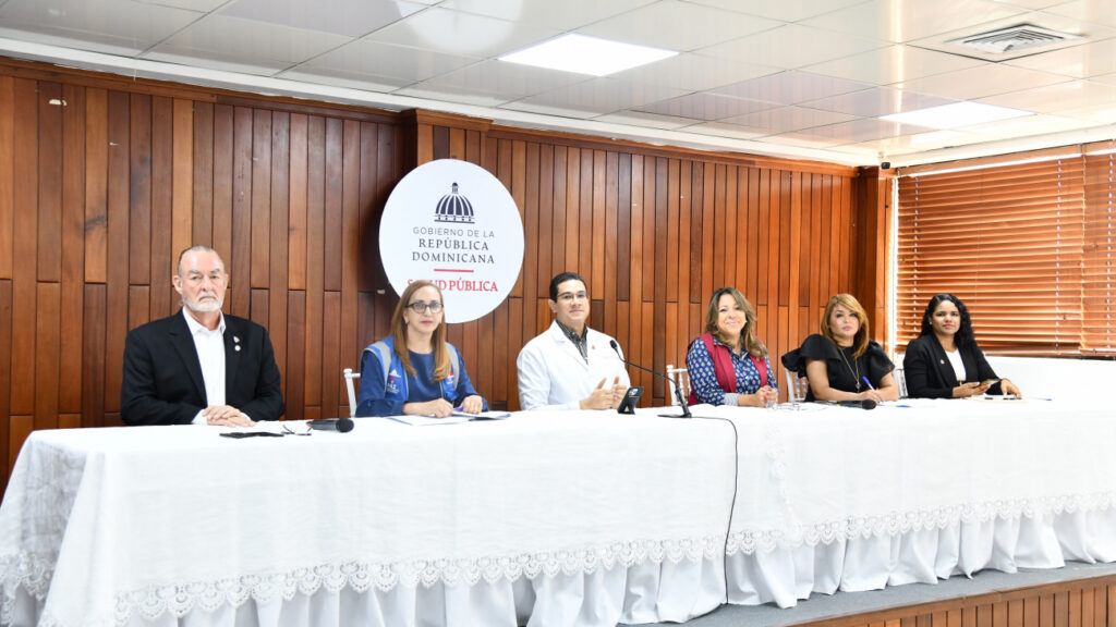 Salud Pública anuncia inicio Semana de Vacunación en Las Américas