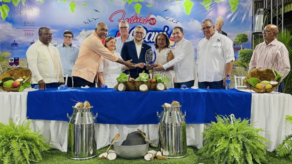 @Feda_RD Inaugura primer Festival Nacional del Dulce Baní 2023; anuncia impulsarán agroindustria en Peravia