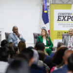 Vicepresidenta @RaquelPenaVice asegura Gobierno está decidido a seguir trabajando con sector de la construcción en beneficio del país