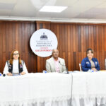 @SaludPublicaRD insta a jóvenes evitar consumo de cigarrillos electrónicos y tradicionales