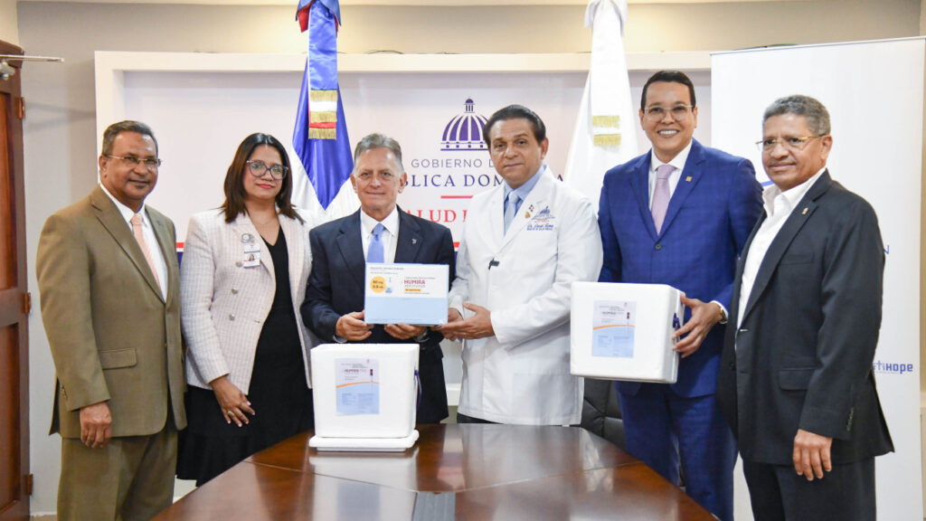 @SaludPublicaRD recibe aporte de medicamentos de alto costo a través de la alianza empresarial “Sanar una Nación”
