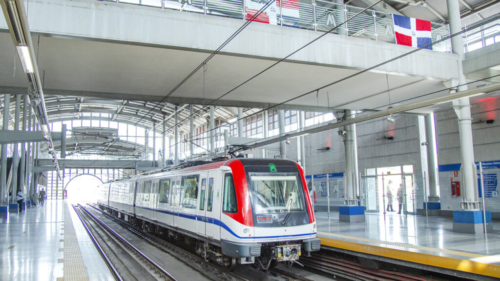 @OPRET_RD y @CesmetRD garantizan el servicio de transporte en el Metro y Teleférico de Santo Domingo