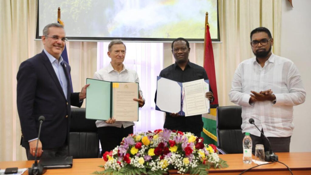 Presidentes RD y de Guyana comprometieron el pleno apoyo de sus gobiernos al logro de la estabilidad política en Haití