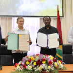 Presidentes RD y de Guyana comprometieron el pleno apoyo de sus gobiernos al logro de la estabilidad política en Haití