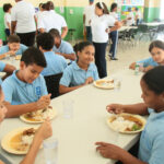 @INABIERD termina año escolar con más de 957 millones de raciones alimenticias entregadas y mejoras en el menú
