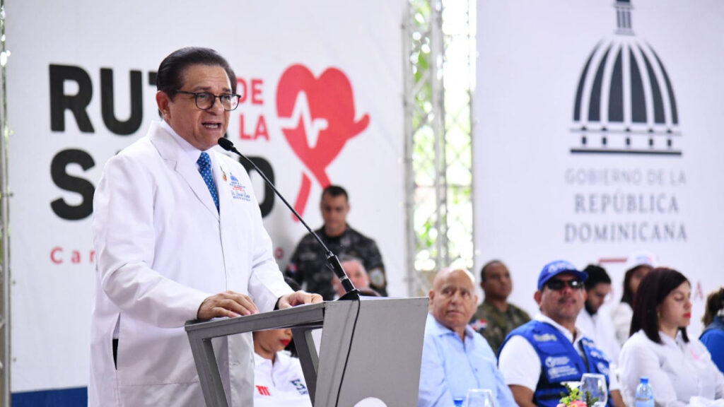 Cientos de personas fueron favorecidas en primer día de la jornada “Ruta de la Salud” en Hermanas Mirabal