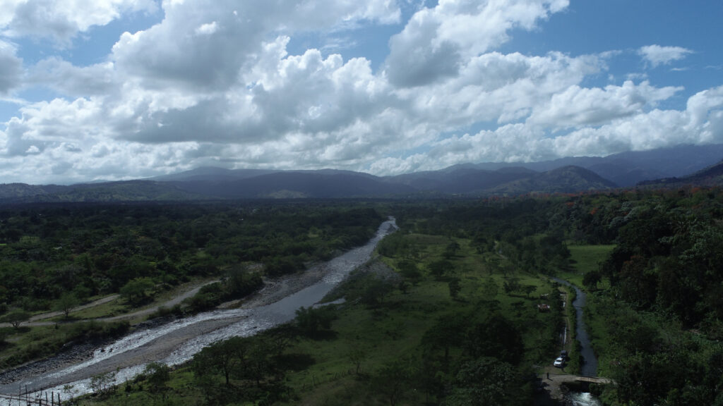 @INDRHIRD lanza Plan de Manejo de la Cuenca del Yuna; infraestructuras controlarán inundaciones y optimizarán riego