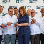Gobierno entrega Centro de Primer Nivel remozado y equipado en Mendoza, Santo Domingo Este