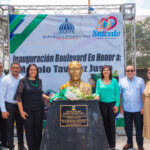 Ministro @JosePaliza inaugura el bulevar Manolo Tavárez Justo en el municipio Salcedo