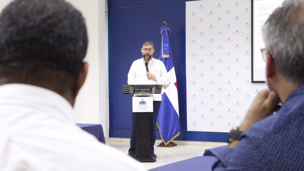 Medio @ambienterd escucha académicos y ecologistas sobre reglamento para regular la cacería