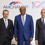 Ministro de Energía y Minas aborda desafíos y oportunidades de la transición energética y minera en almuerzo AMCHAMDR